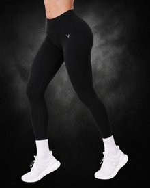 Smooth Pump Legging Black | Front