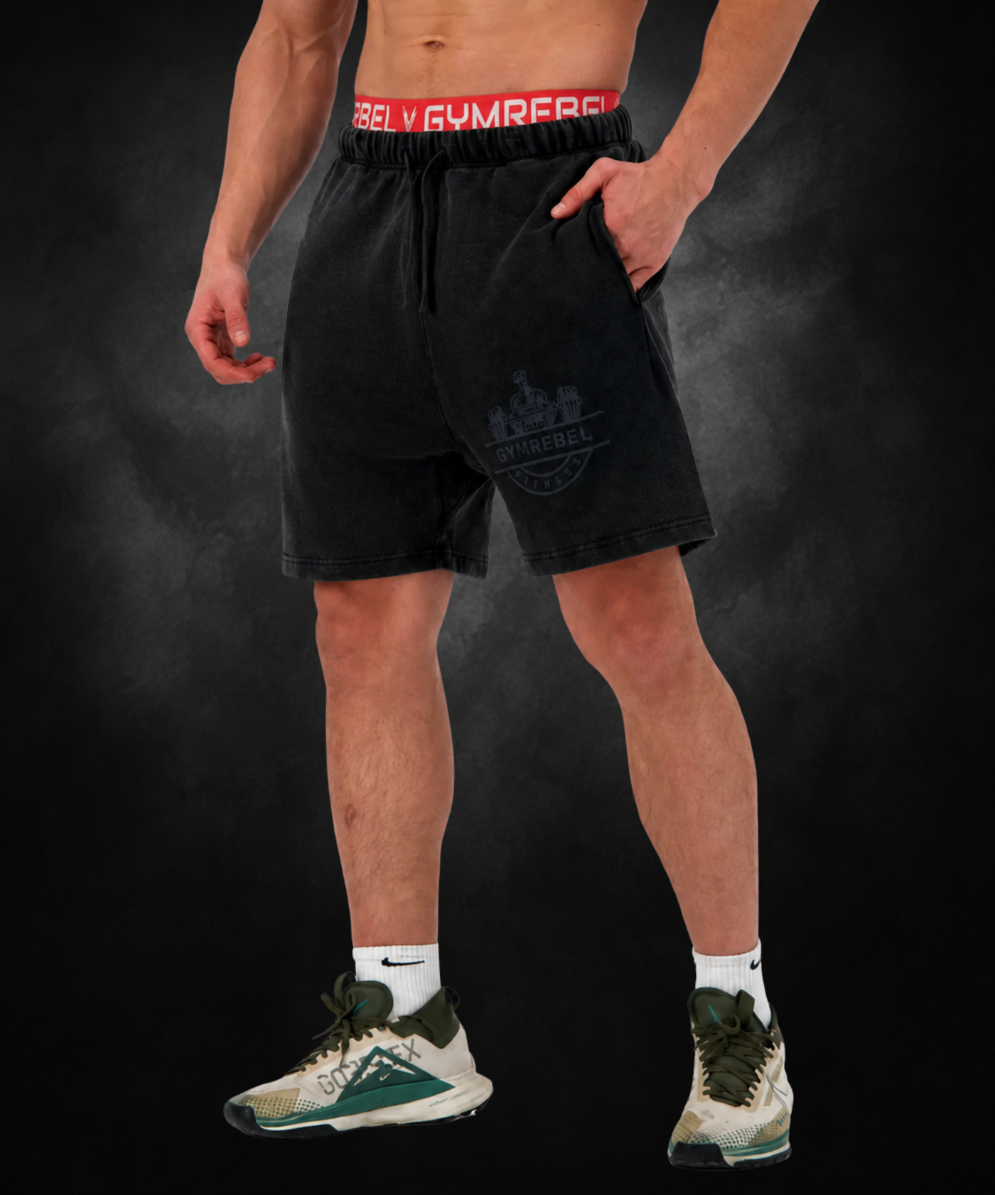 Washed-off SweatShorts | Front| Black