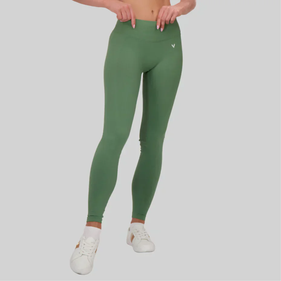 High Waist vs Mid Rise Leggings: Which Is Better for the GYM?