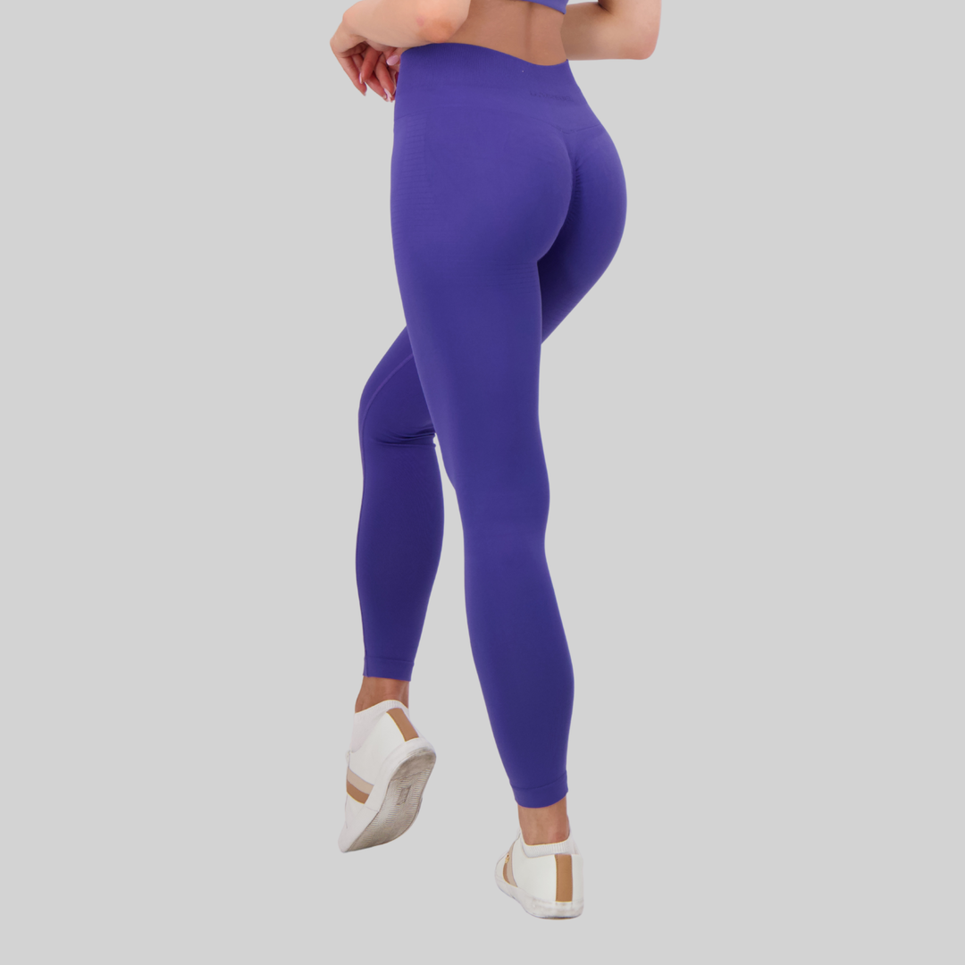 High-Quality Women’s Seamless Leggings in Mississauga, Canada